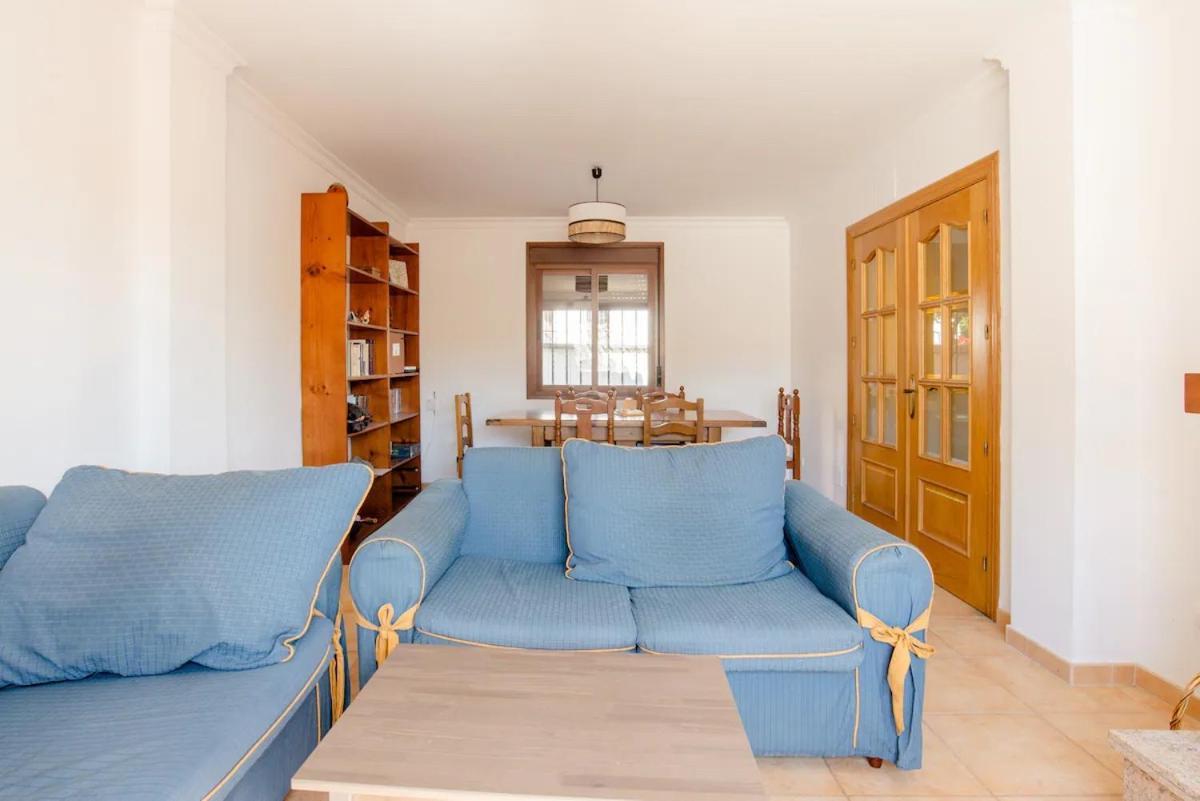 Habitacion En Casa Vacacional Fuengirola Ngoại thất bức ảnh