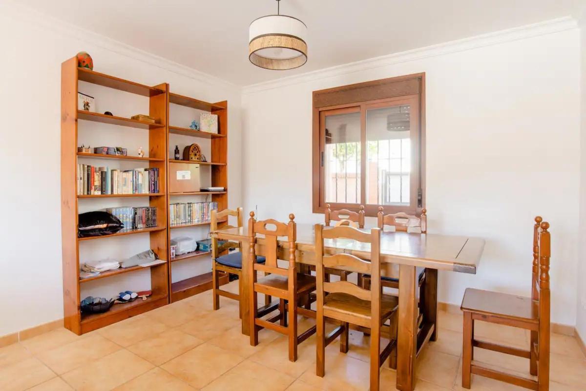 Habitacion En Casa Vacacional Fuengirola Ngoại thất bức ảnh