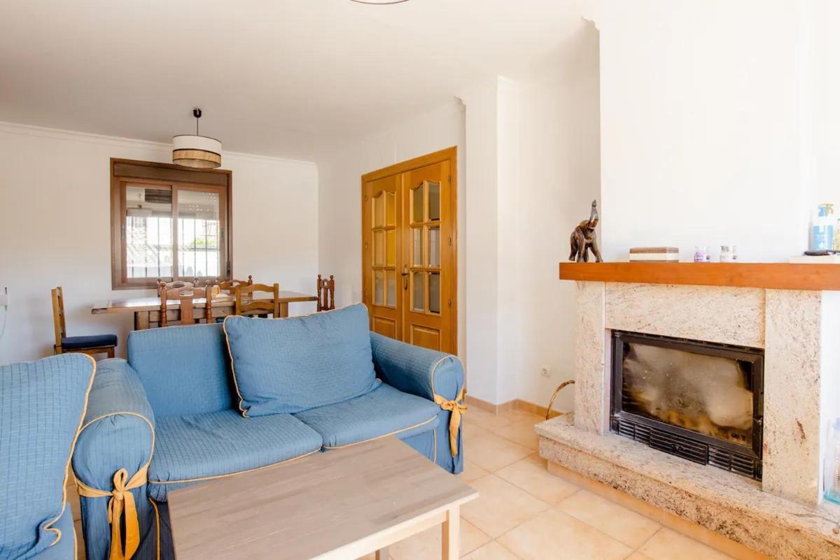 Habitacion En Casa Vacacional Fuengirola Ngoại thất bức ảnh