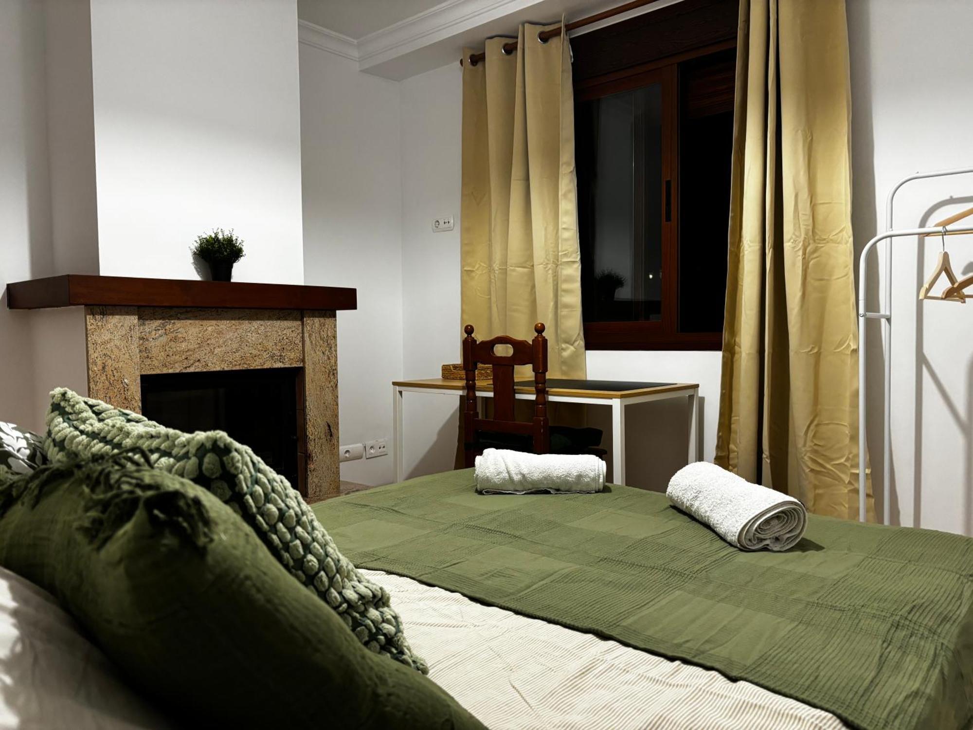 Habitacion En Casa Vacacional Fuengirola Ngoại thất bức ảnh